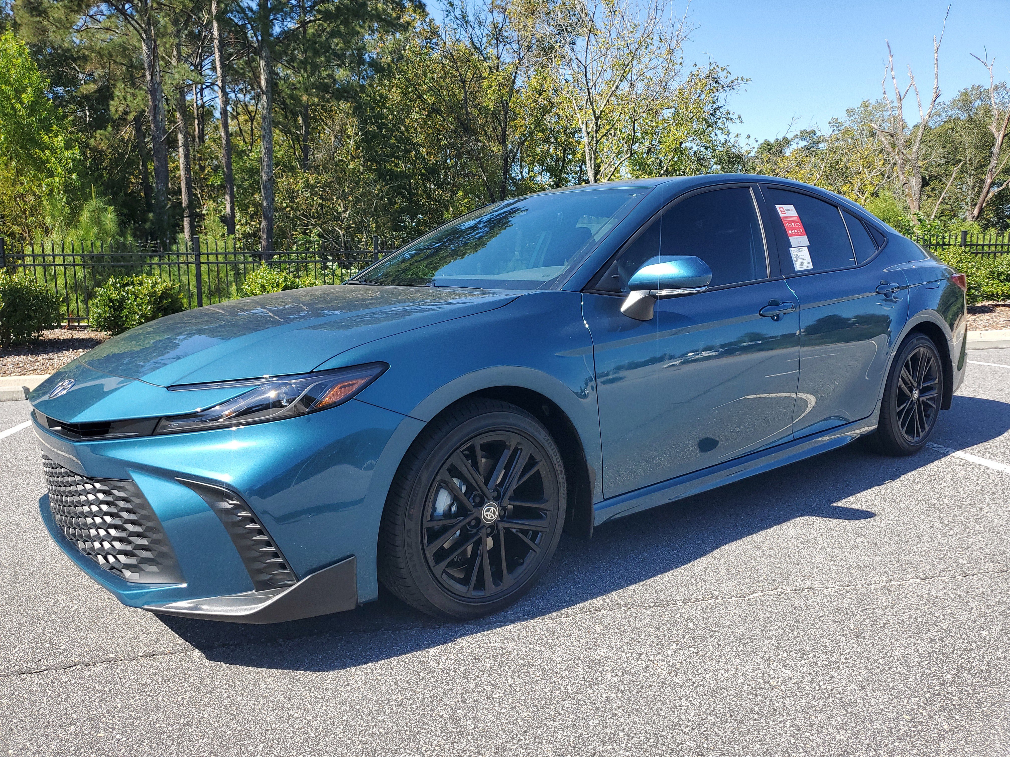 New 2026 Toyota Camry SE image 3