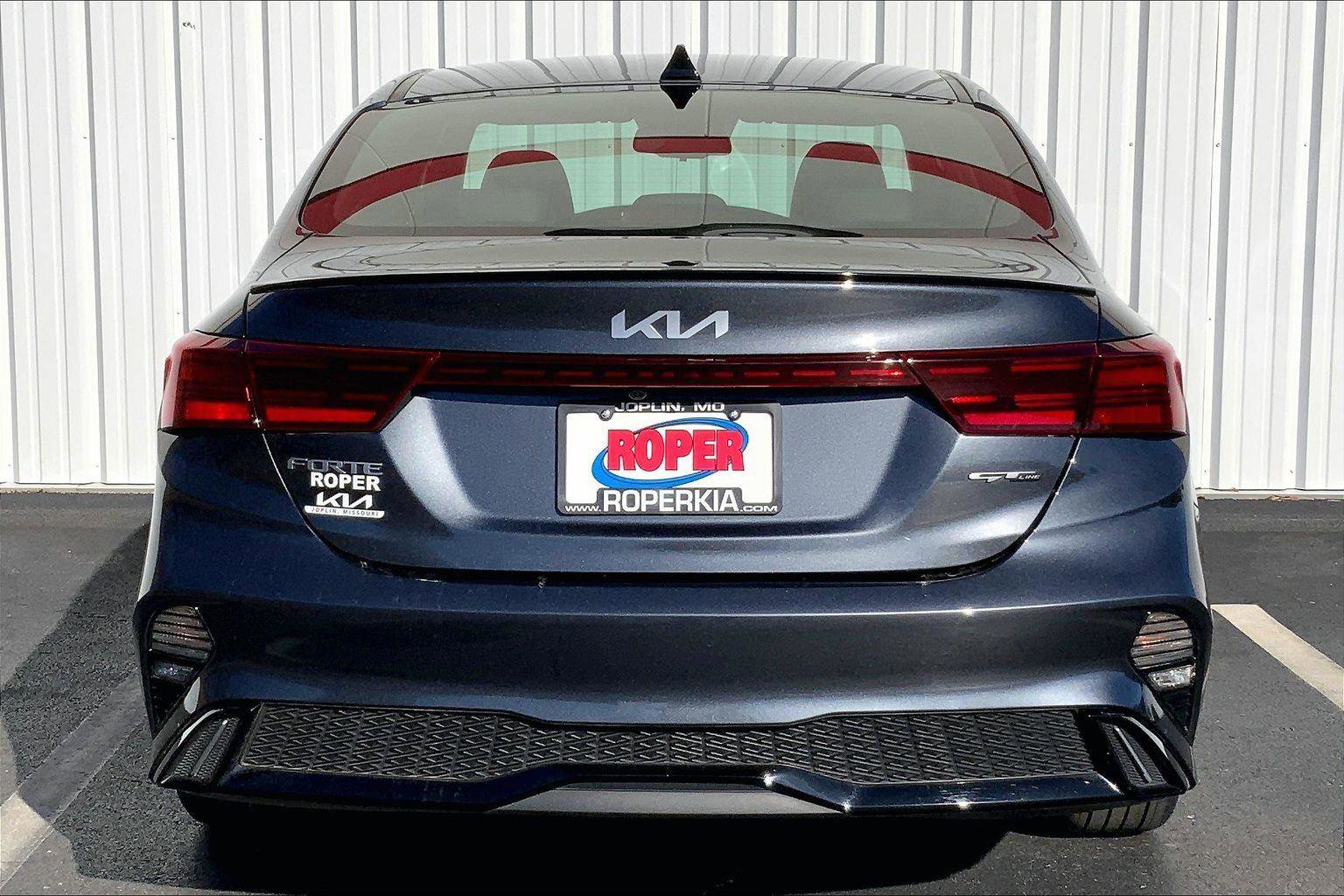 Used 2024 Kia Forte GT-Line w/ GT-Line Premium Package image 4