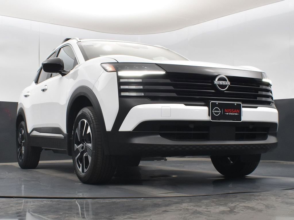 New 2026 Nissan Kicks SV w/ SV Premium Package image 36