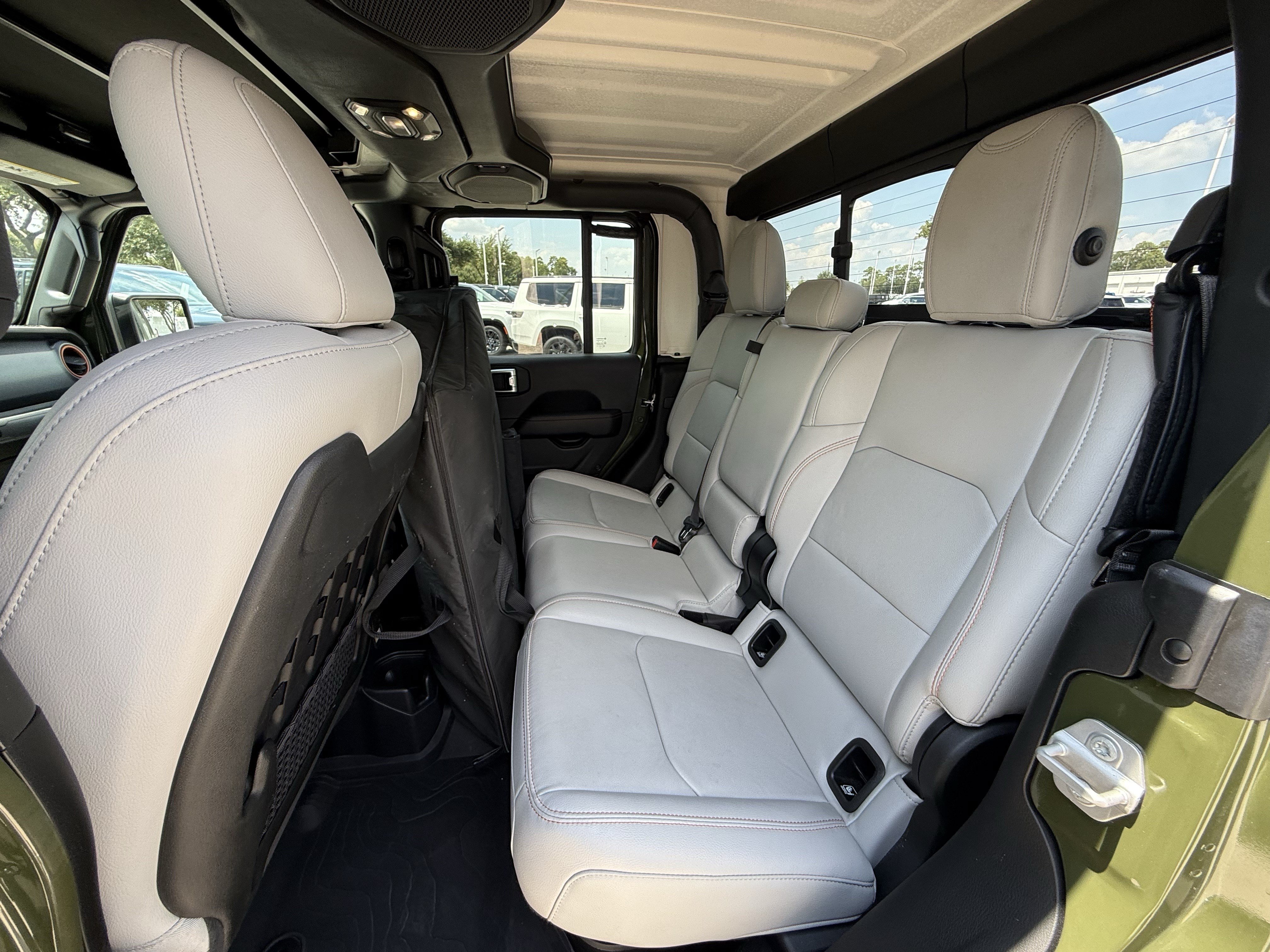 Used 2023 Jeep Gladiator Mojave w/ LED Lighting Group AWD/4WD image 29