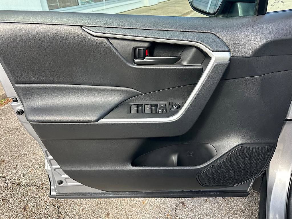 Certified 2023 Toyota RAV4 LE image 14