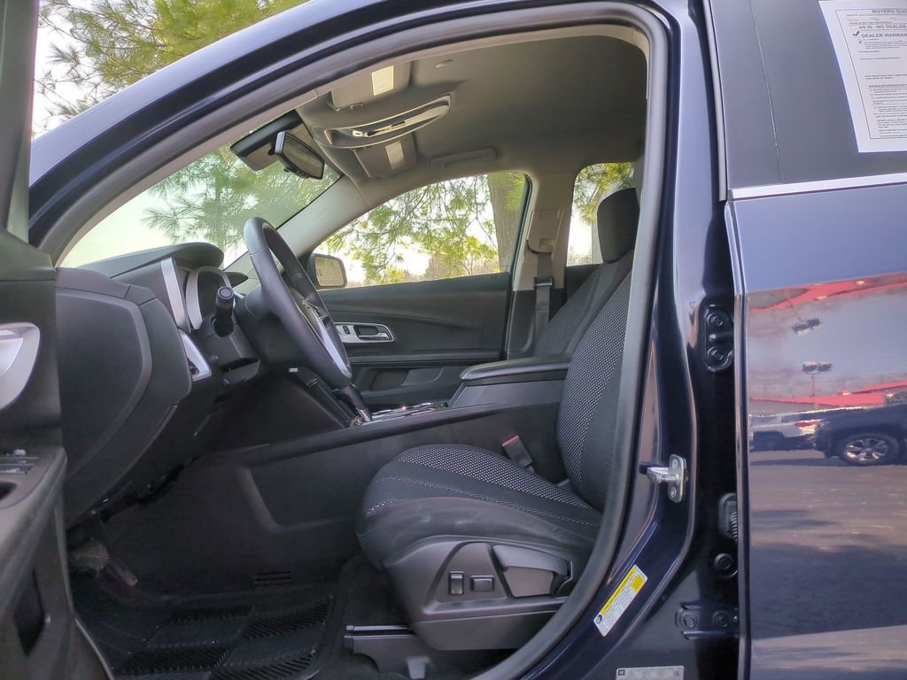 Used 2016 Chevrolet Equinox LT AWD/4WD image 12