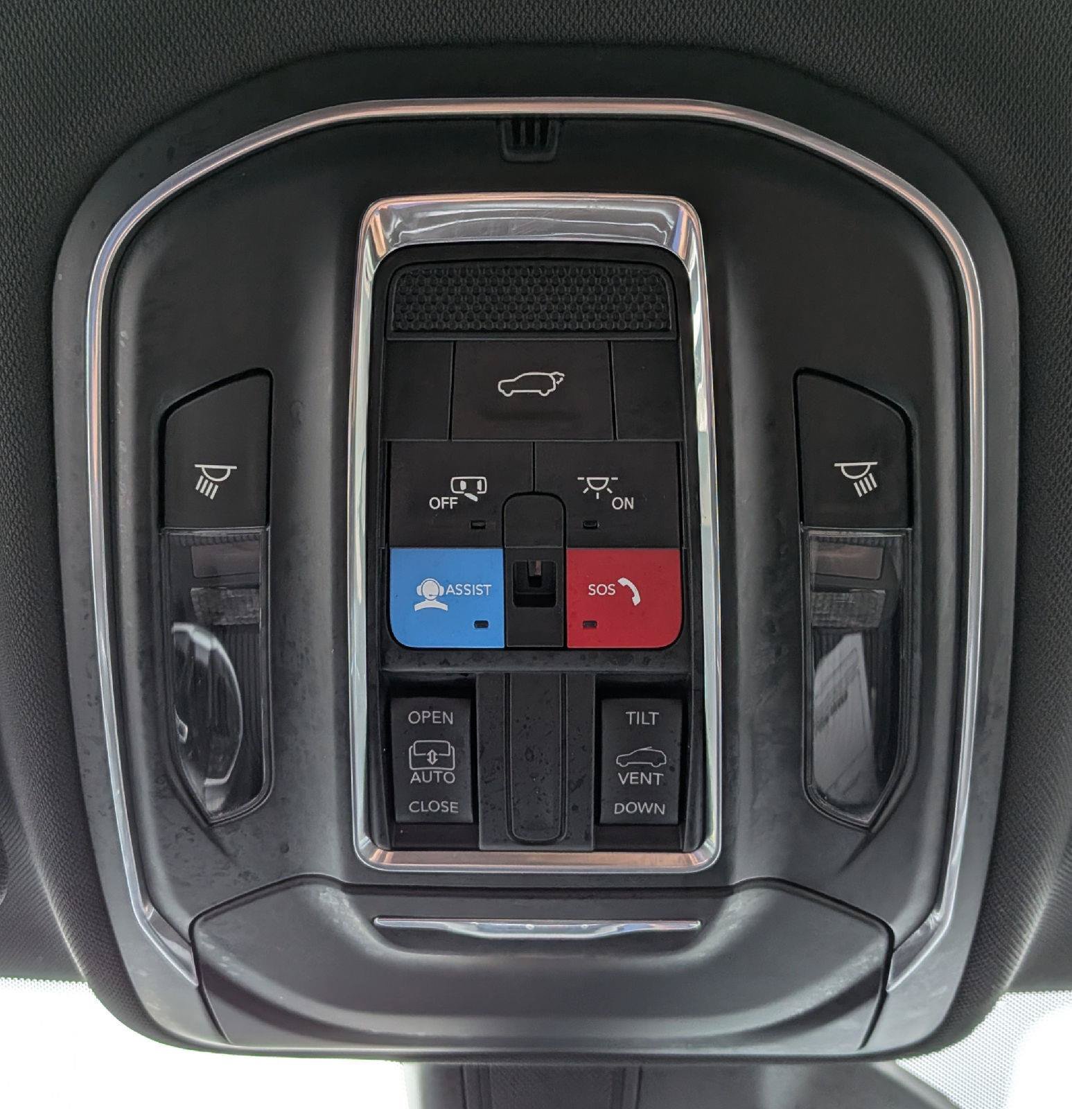 Used 2021 Jeep Grand Cherokee L Laredo AWD/4WD image 20