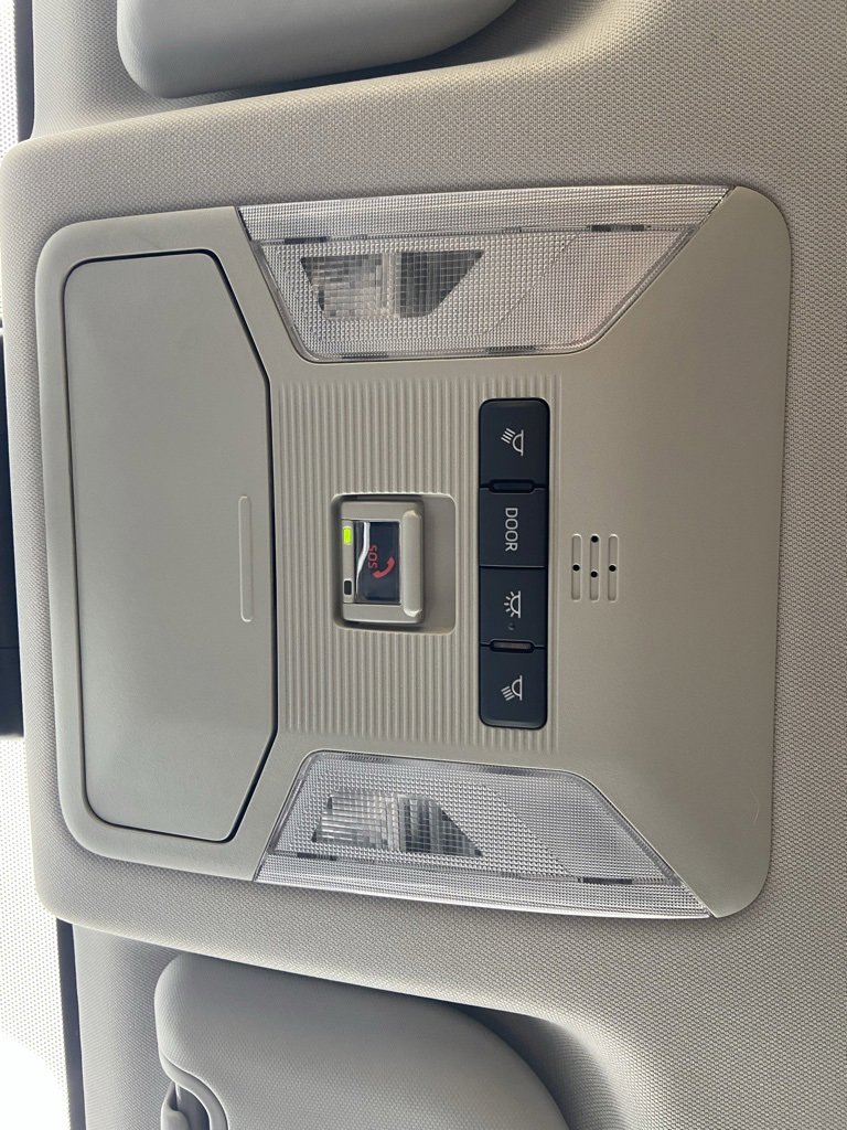 Used 2025 Toyota RAV4 LE image 20