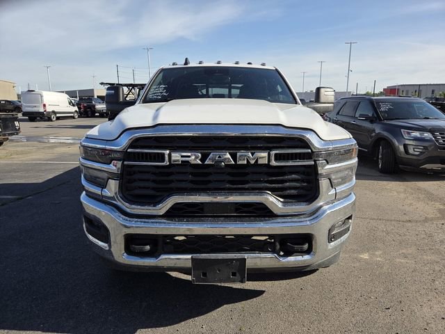 Used 2025 RAM 2500 Tradesman AWD/4WD image 2