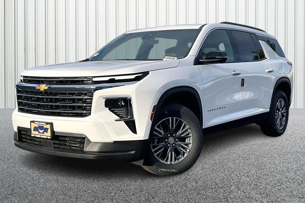 New 2026 Chevrolet Traverse LT w/ Driver Confidence Package FWD image 12