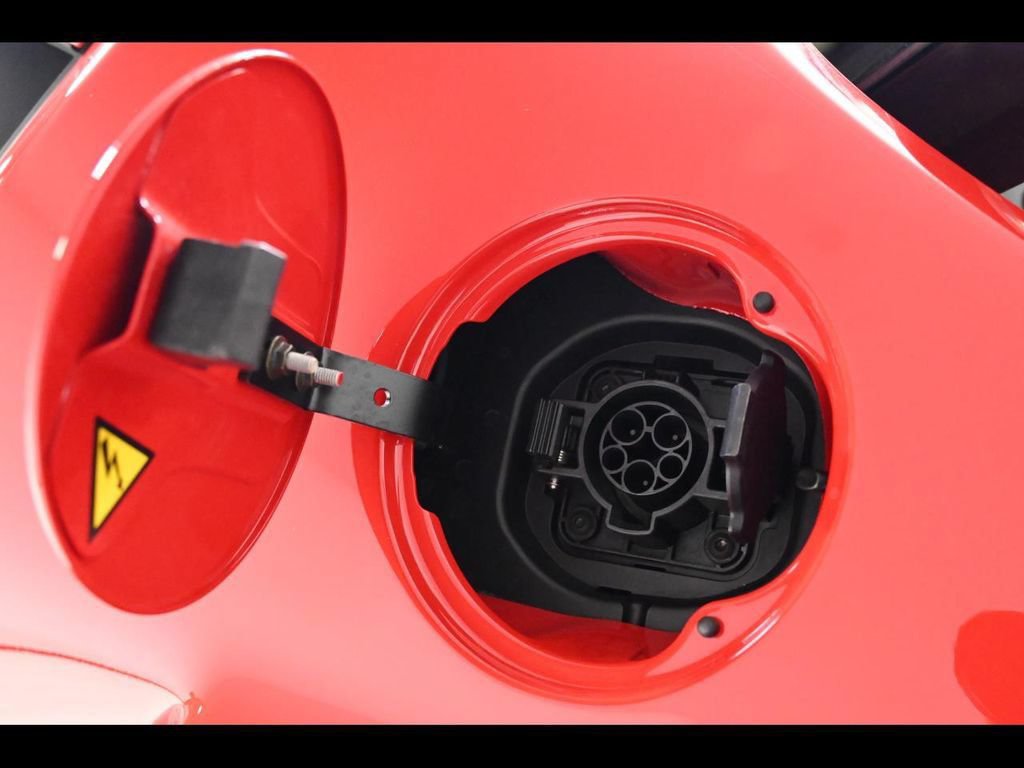 Used 2023 Ferrari 296 GTB RWD image 27