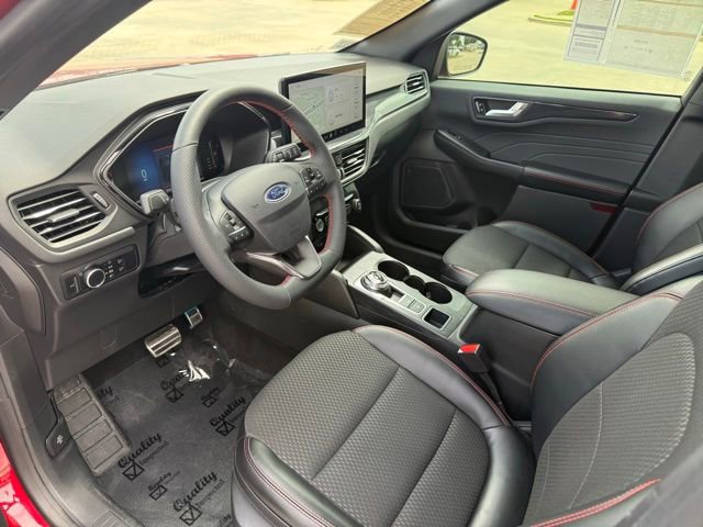 Certified 2023 Ford Escape ST-Line w/ Tech Pack #1 FWD image 8