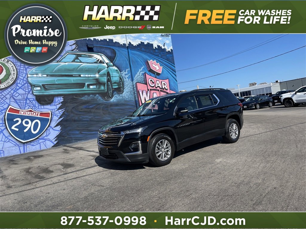 Used 2023 Chevrolet Traverse LT