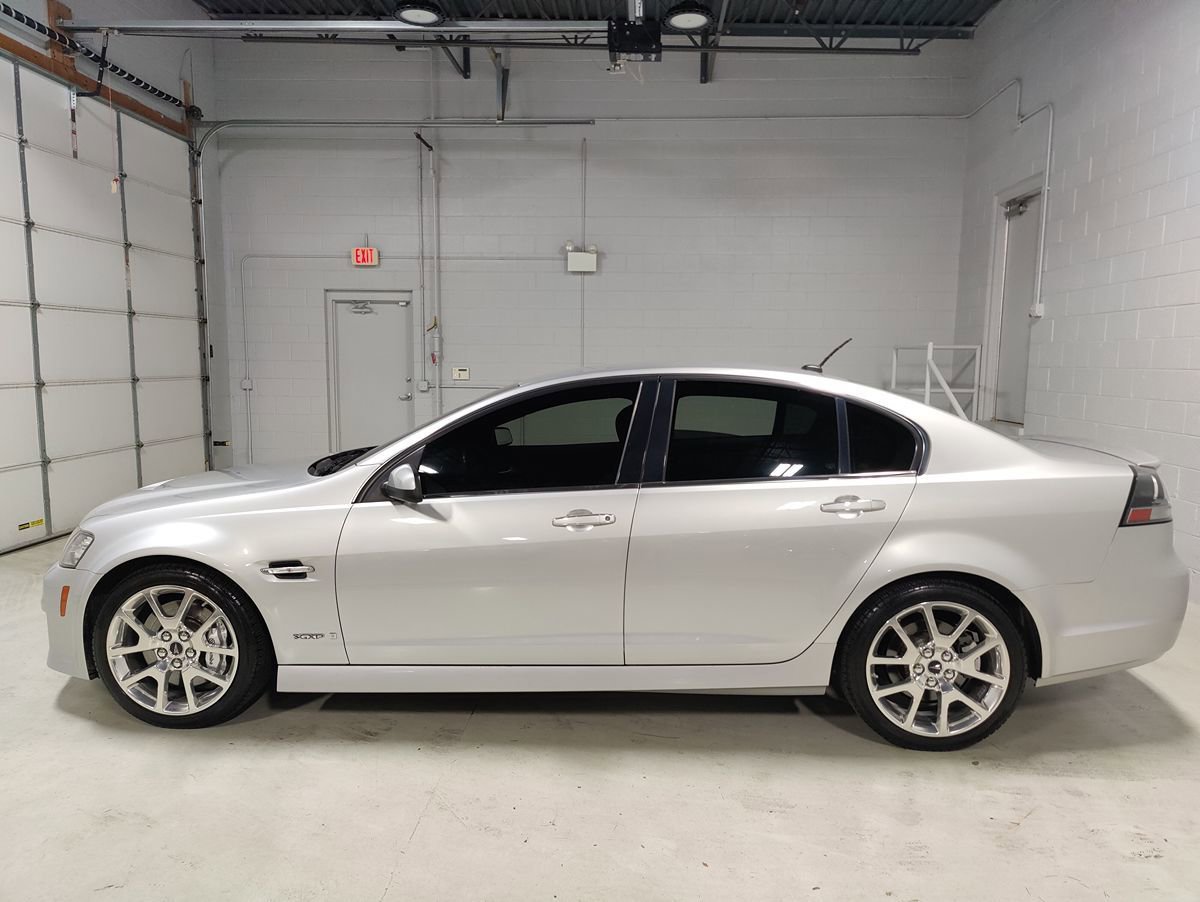 Used 2009 Pontiac G8 GXP image 19