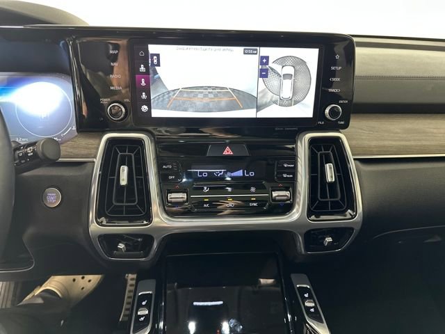 Used 2023 Kia Sorento SX Prestige image 22