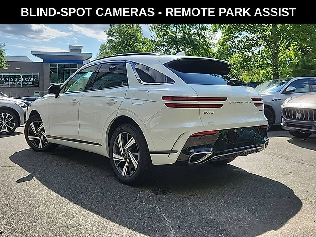 Used 2026 Genesis GV70 3.5T Sport Advanced AWD/4WD image 3
