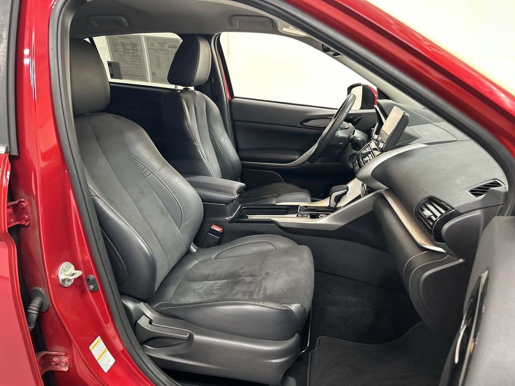 Used 2023 Mitsubishi Eclipse Cross SE image 23