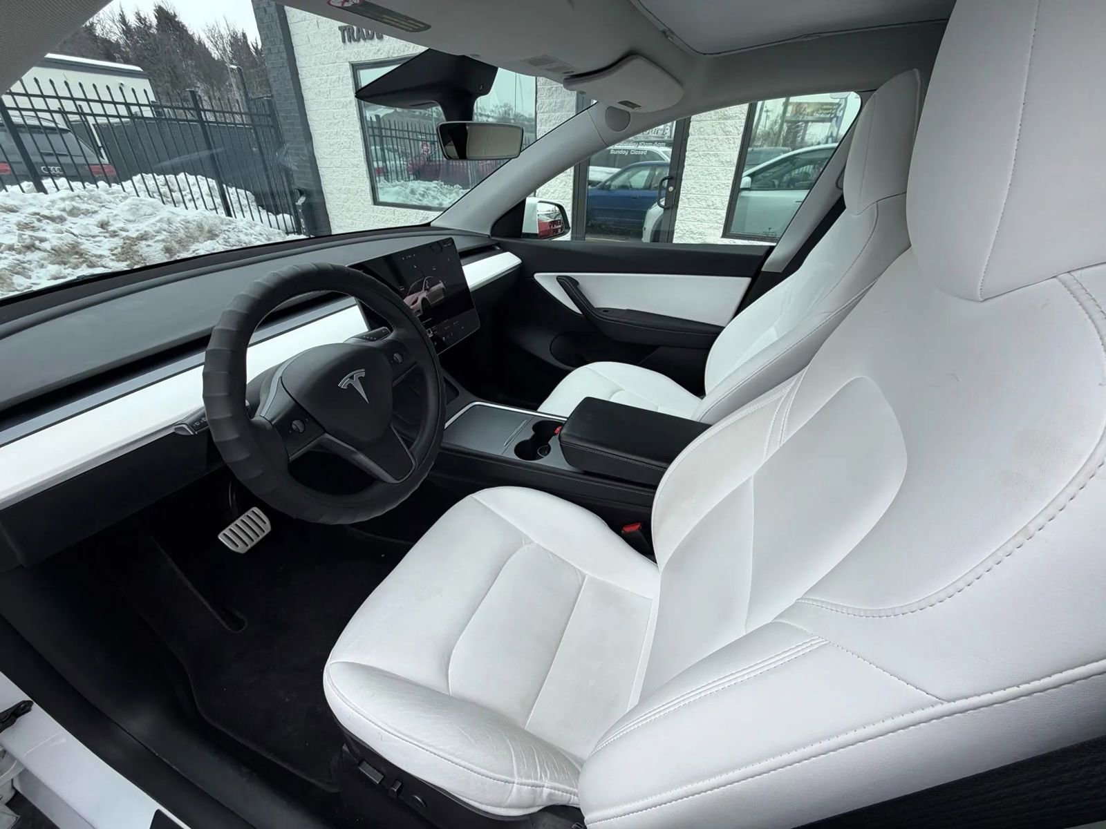 Used 2022 Tesla Model Y Performance AWD/4WD image 33