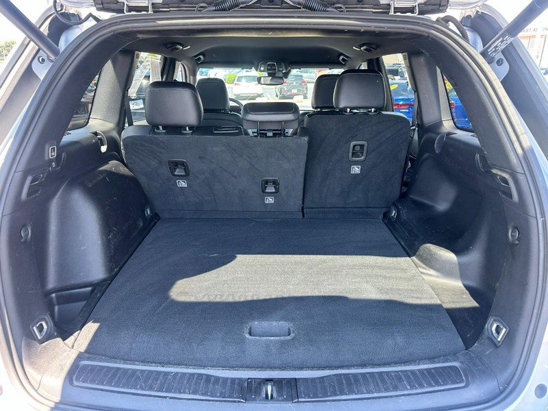 Used 2024 Jeep Grand Cherokee Altitude AWD/4WD image 6