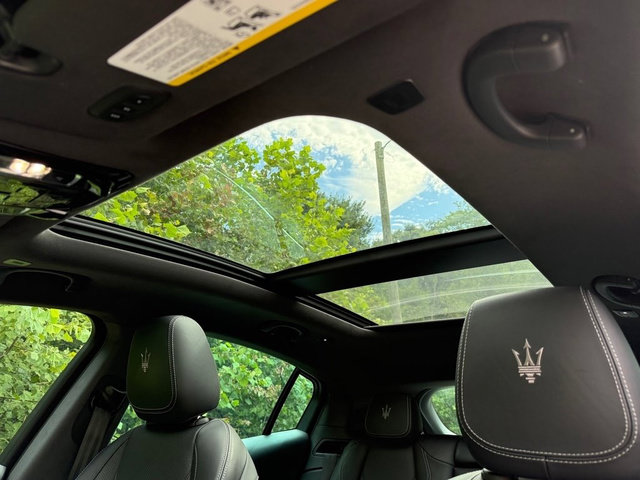 Used 2023 Maserati Grecale GT AWD/4WD image 31