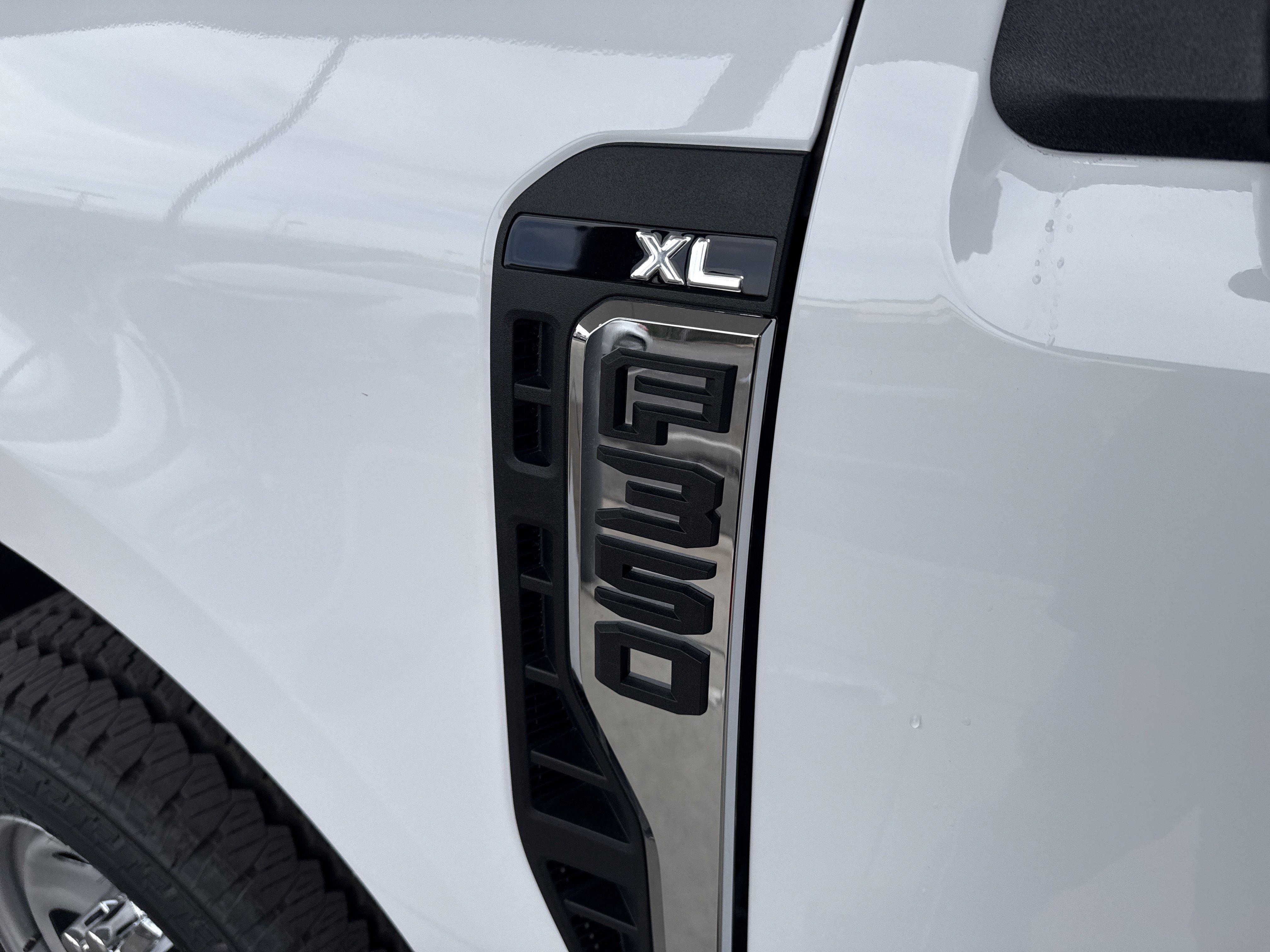 New 2026 Ford F350 XL w/ XL Driver Assist Package image 8