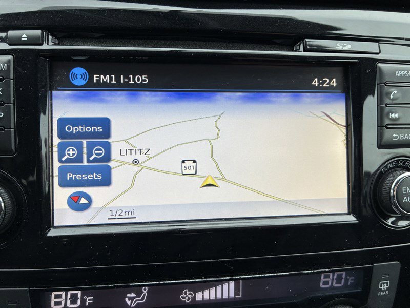 Used 2015 Nissan Rogue SL w/ SL Premium Package image 9