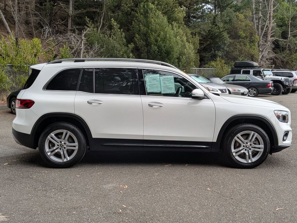 Used 2023 Mercedes-Benz GLB 250 image 4