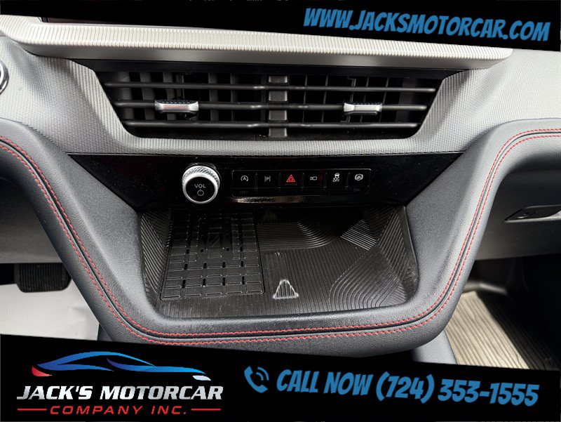 Used 2025 Ford Explorer ST-Line w/ ST-Line Street Pack AWD/4WD image 20