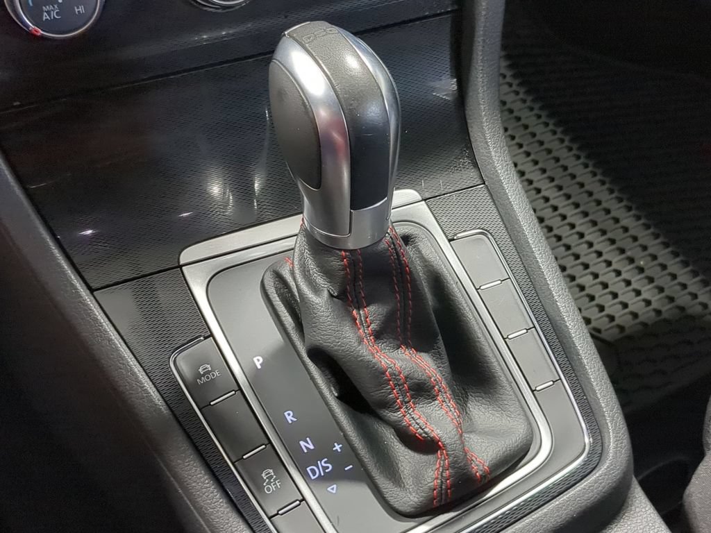 Used 2015 Volkswagen GTI S FWD image 33