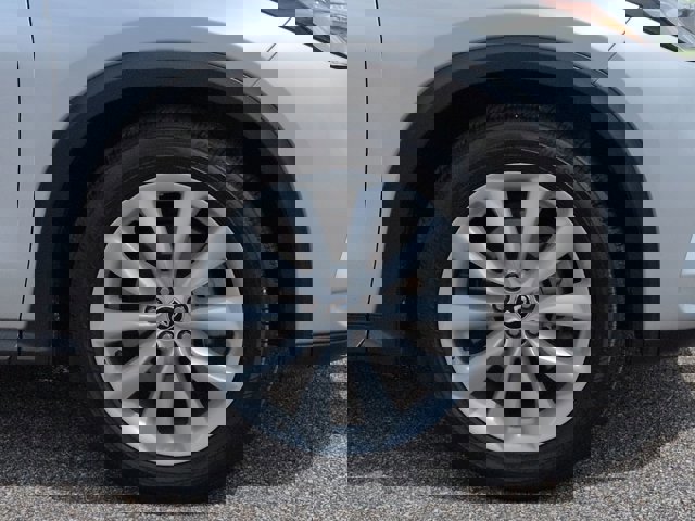 Used 2019 INFINITI QX50 Essential w/ Proactive Package image 12