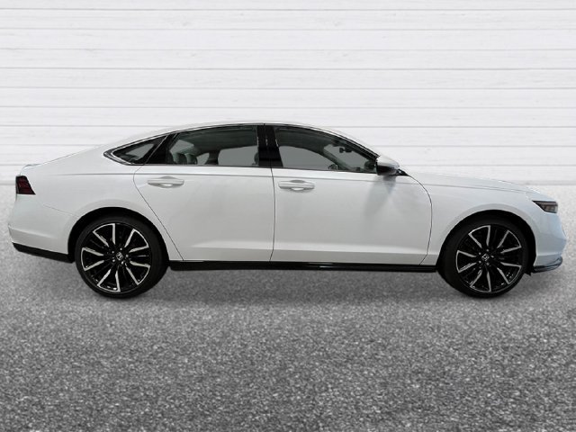 New 2026 Honda Accord Touring image 8