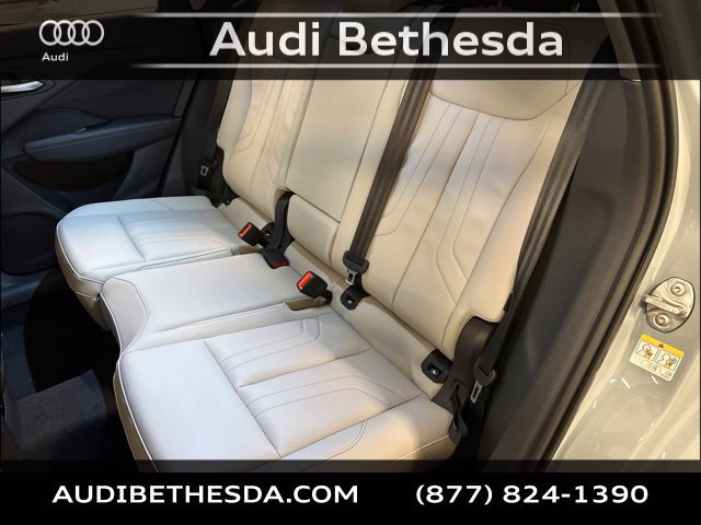 New 2026 Audi Q3 quattro 2.0T AWD/4WD image 24