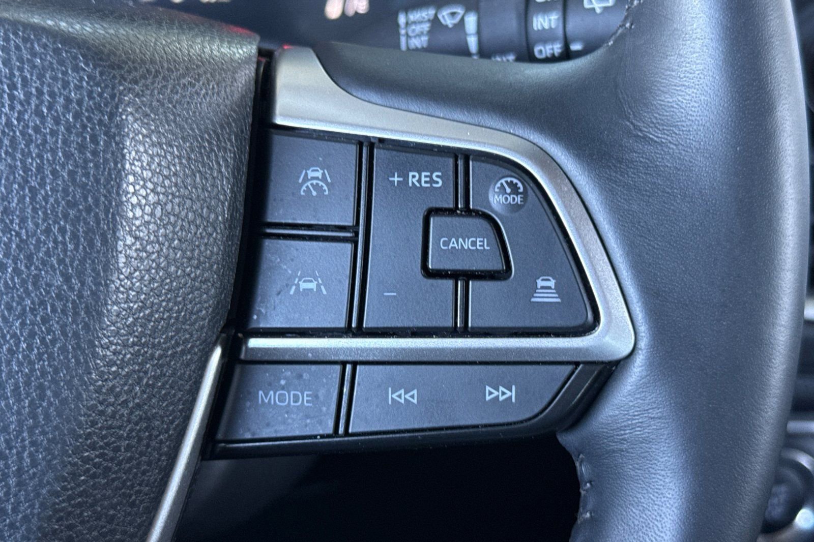 Certified 2025 Toyota Grand Highlander AWD image 29