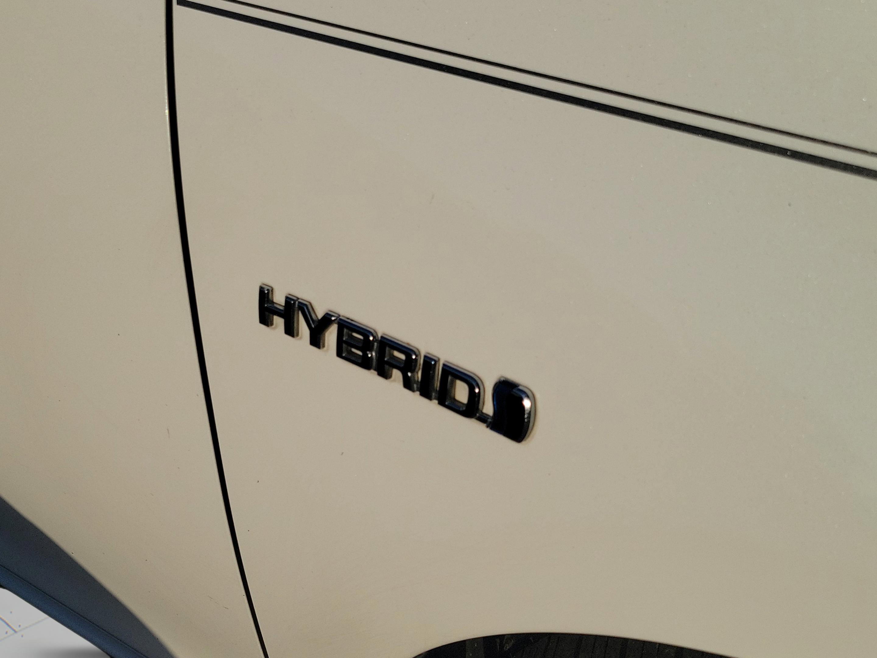 Used 2012 Toyota Prius C One image 14