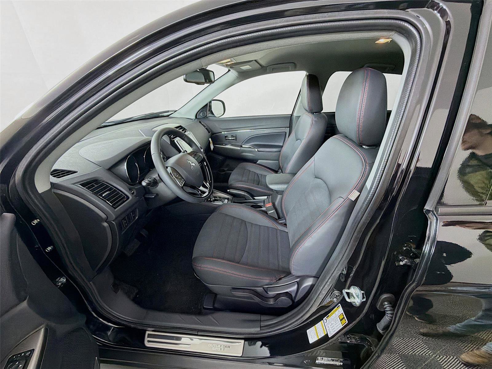 New 2026 Mitsubishi Outlander Sport SE image 11