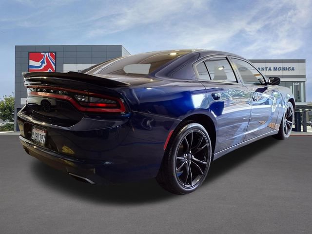 Used 2016 Dodge Charger SE w/ Blacktop Package image 21