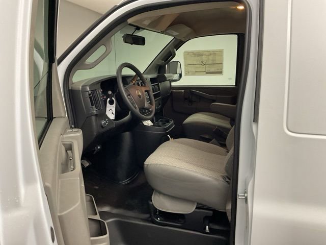 New 2026 Chevrolet Express 2500 w/ Driver Convenience Package RWD image 12