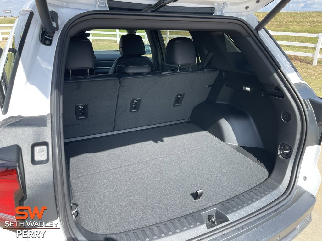 New 2026 GMC Terrain Elevation w/ Elevation Premium Package image 24