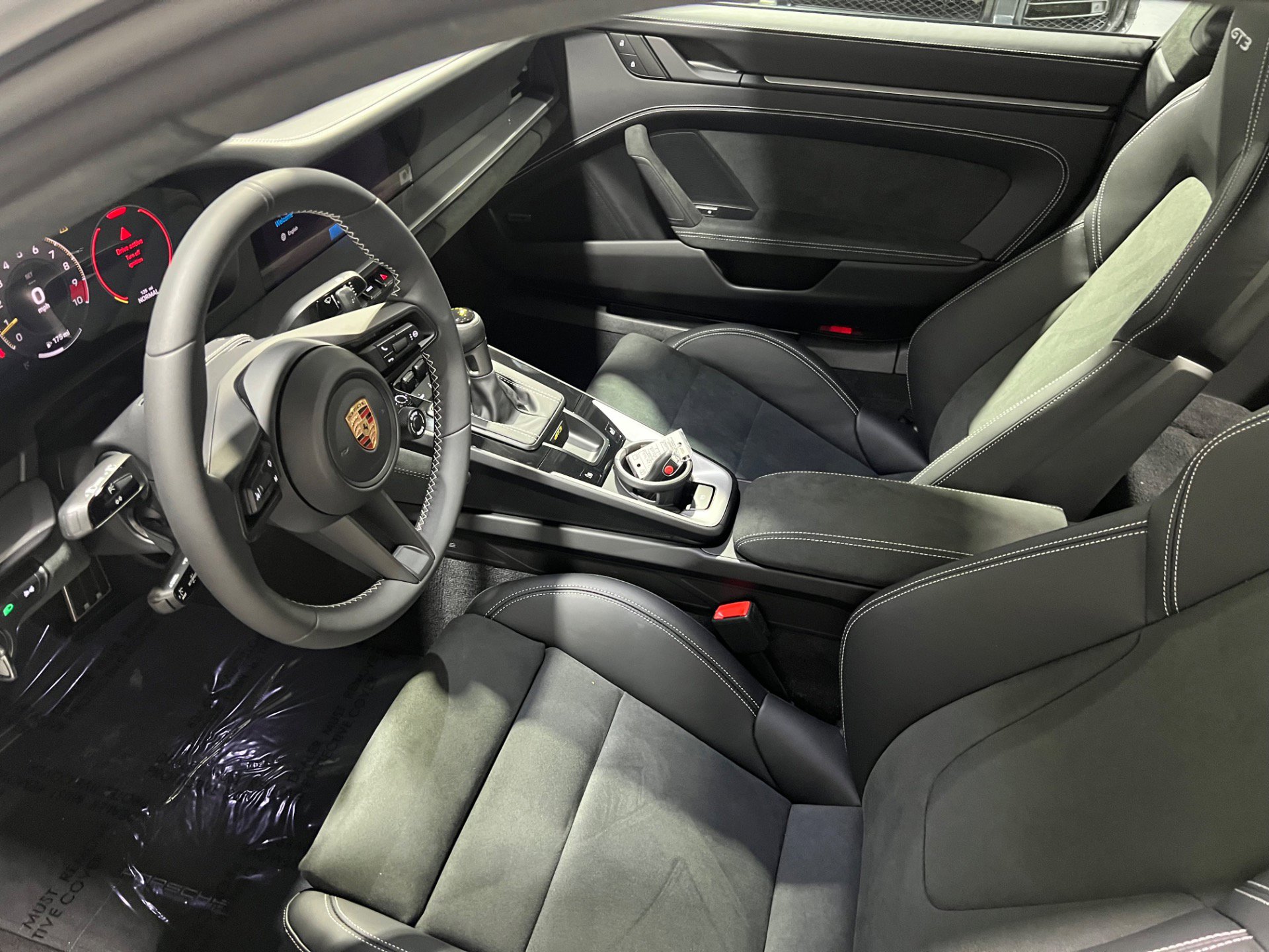 Used 2026 Porsche 911 GT3 image 37