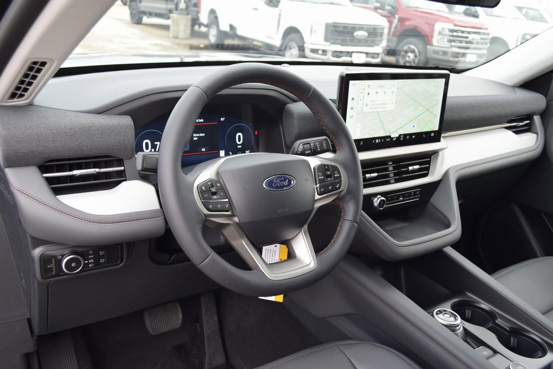 New 2026 Ford Explorer Active w/ Active Comfort Package image 17