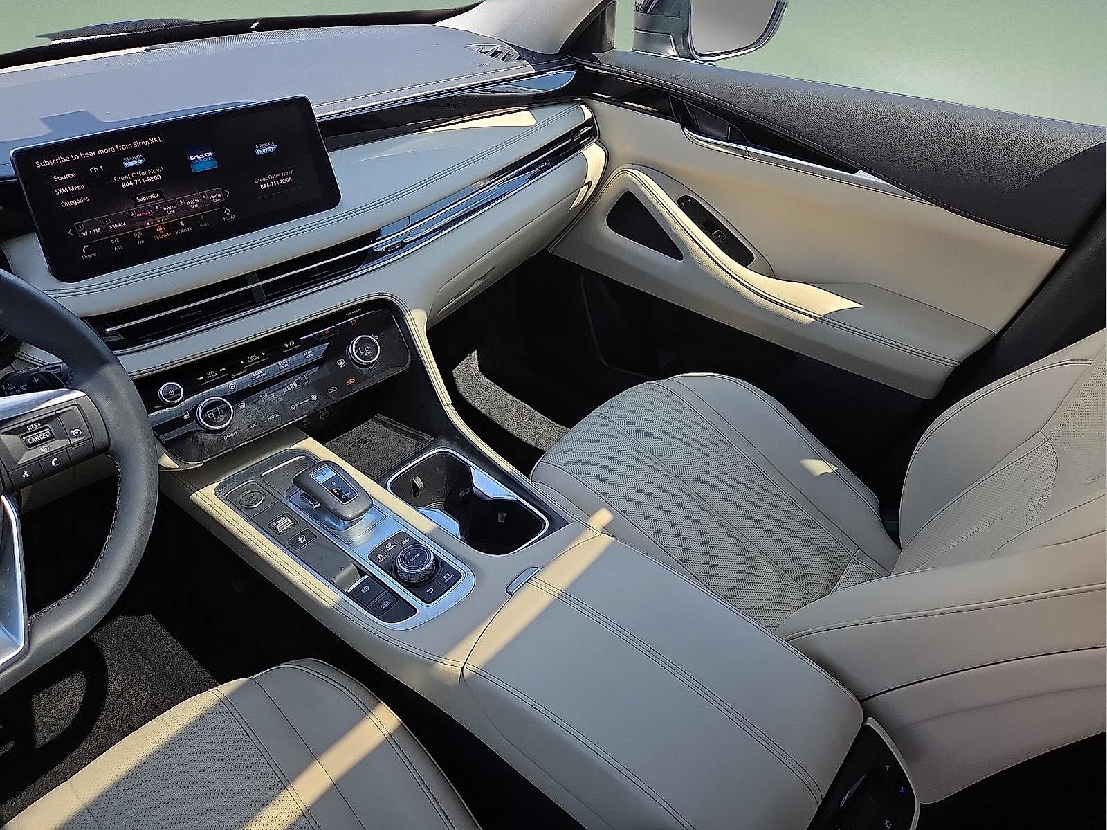 Used 2025 INFINITI QX60 Pure FWD image 12