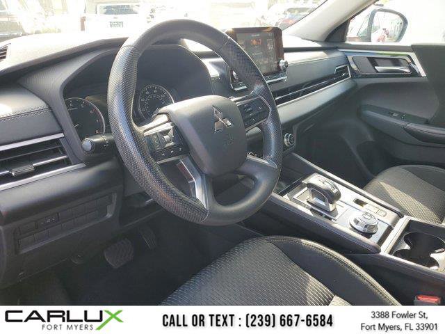 Used 2022 Mitsubishi Outlander ES image 20