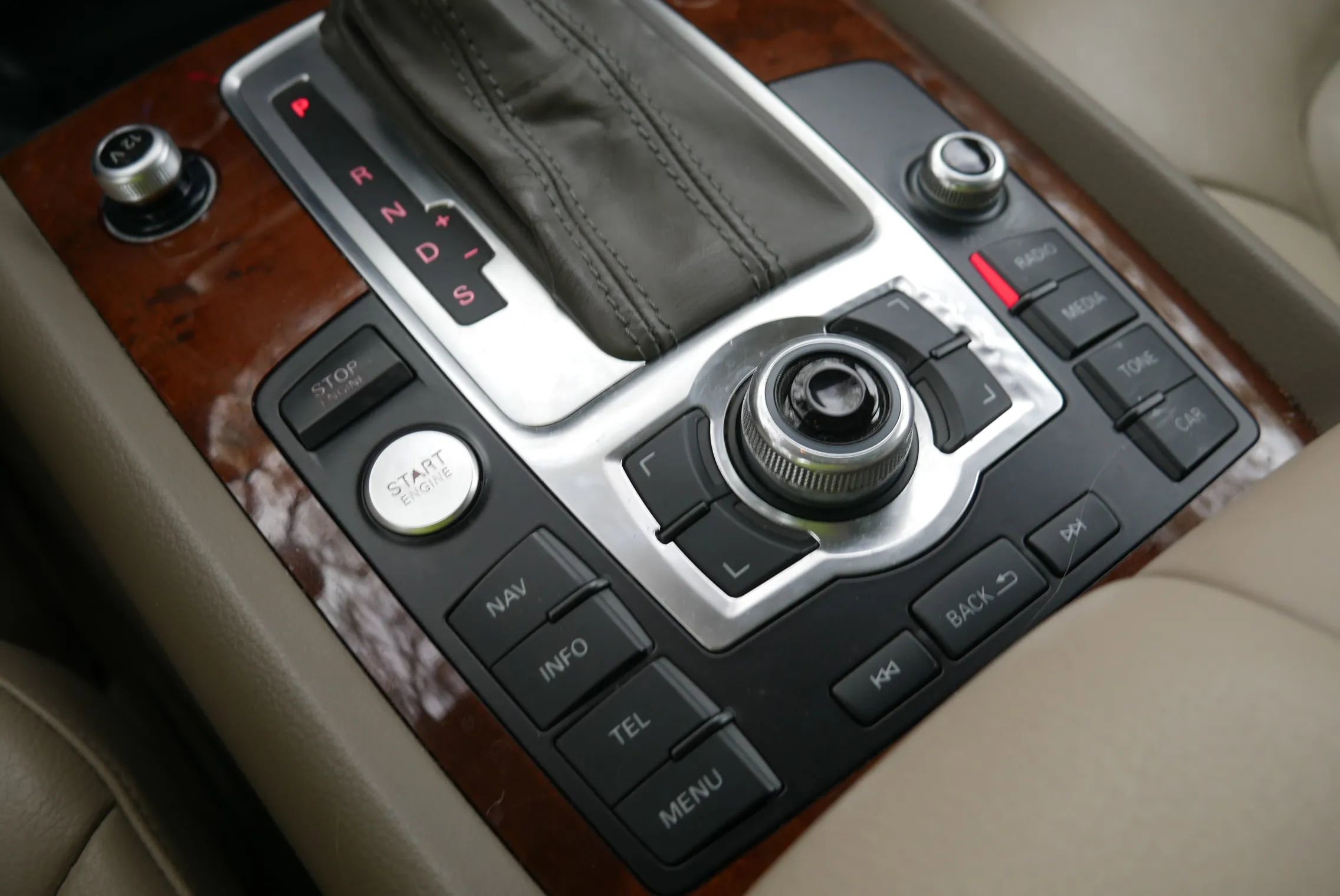 Used 2015 Audi Q7 3.0T Premium Plus w/ Premium Plus Package image 35