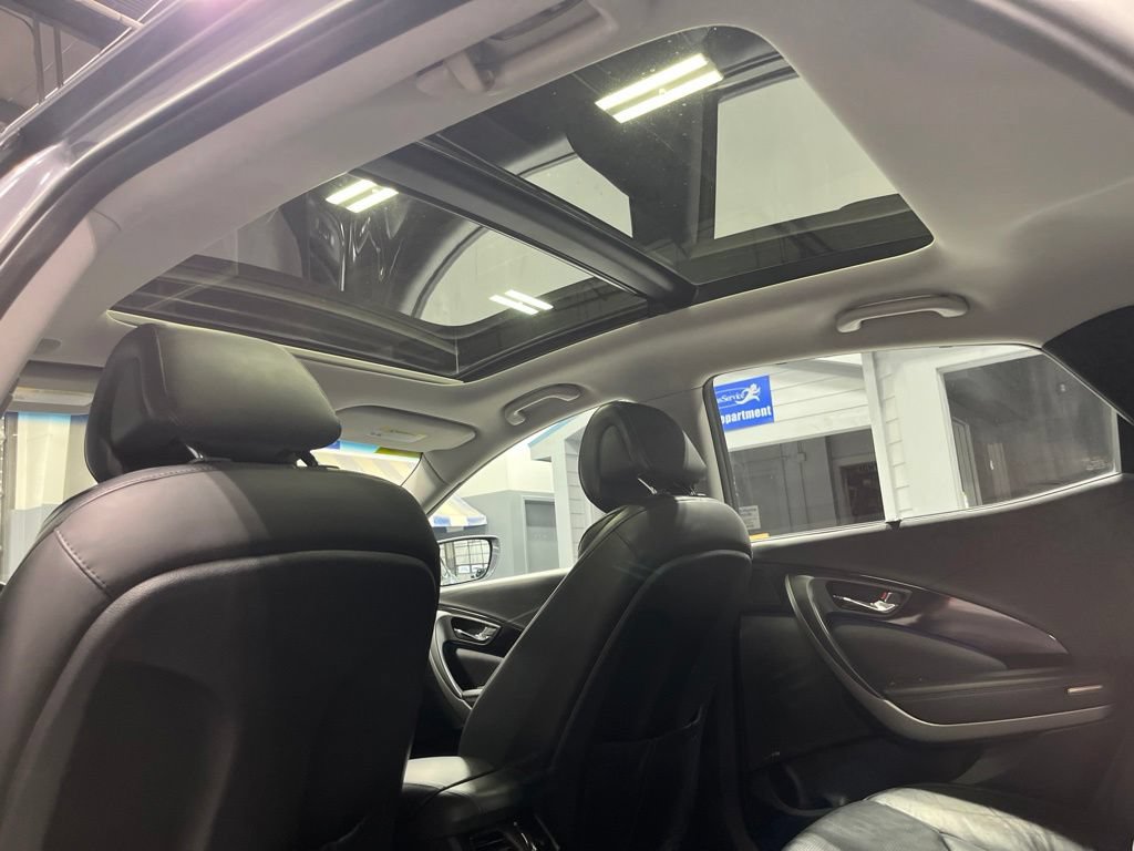 Used 2013 Hyundai Azera w/ Technology Pkg FWD image 36
