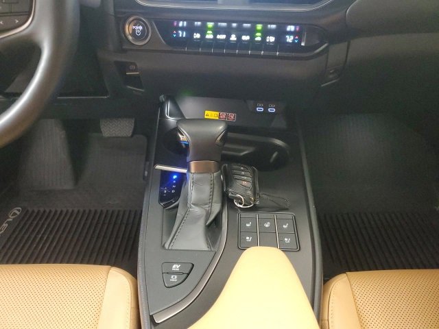 Certified 2024 Lexus UX 250h AWD w/ Premium Package image 21