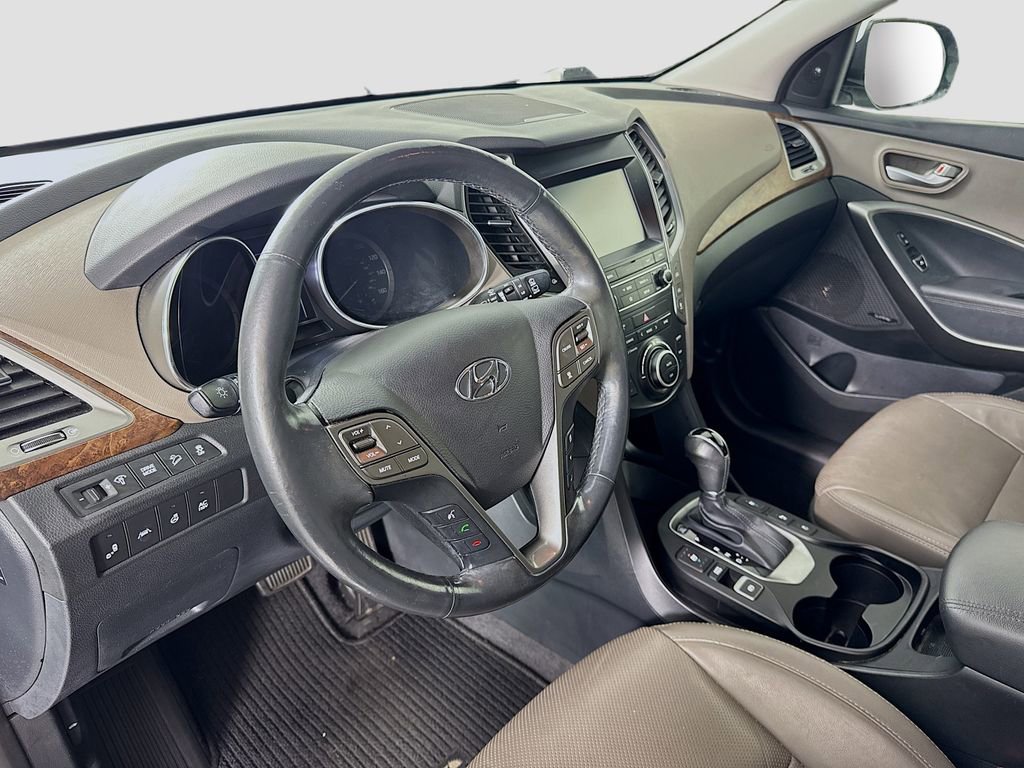 Used 2019 Hyundai Santa Fe XL FWD image 9