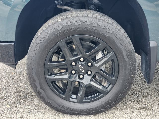 Used 2025 Chevrolet Silverado 1500 LT Trail Boss w/ Convenience Package II AWD/4WD image 8