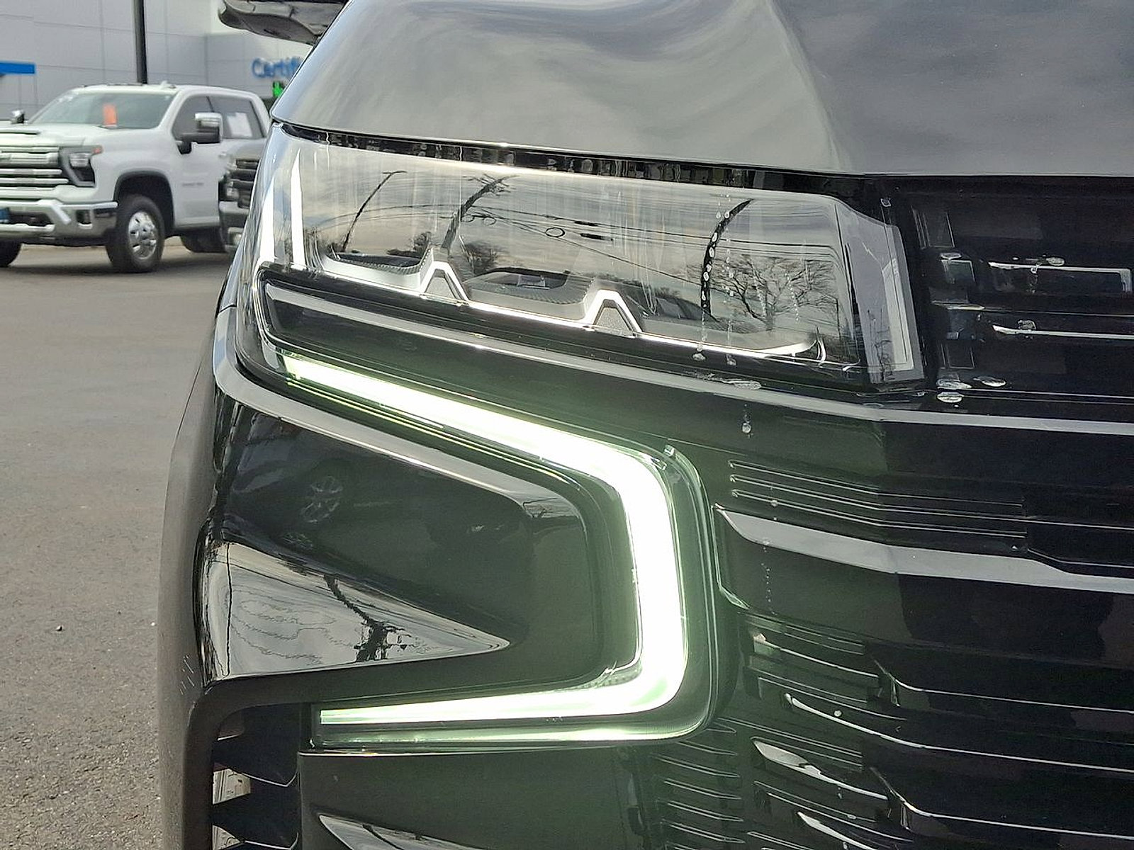 Certified 2023 Chevrolet Tahoe RST w/ Luxury Package AWD/4WD image 28