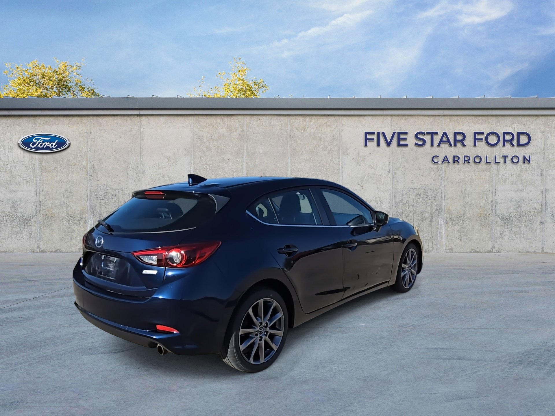 Used 2018 MAZDA MAZDA3 Grand Touring image 8