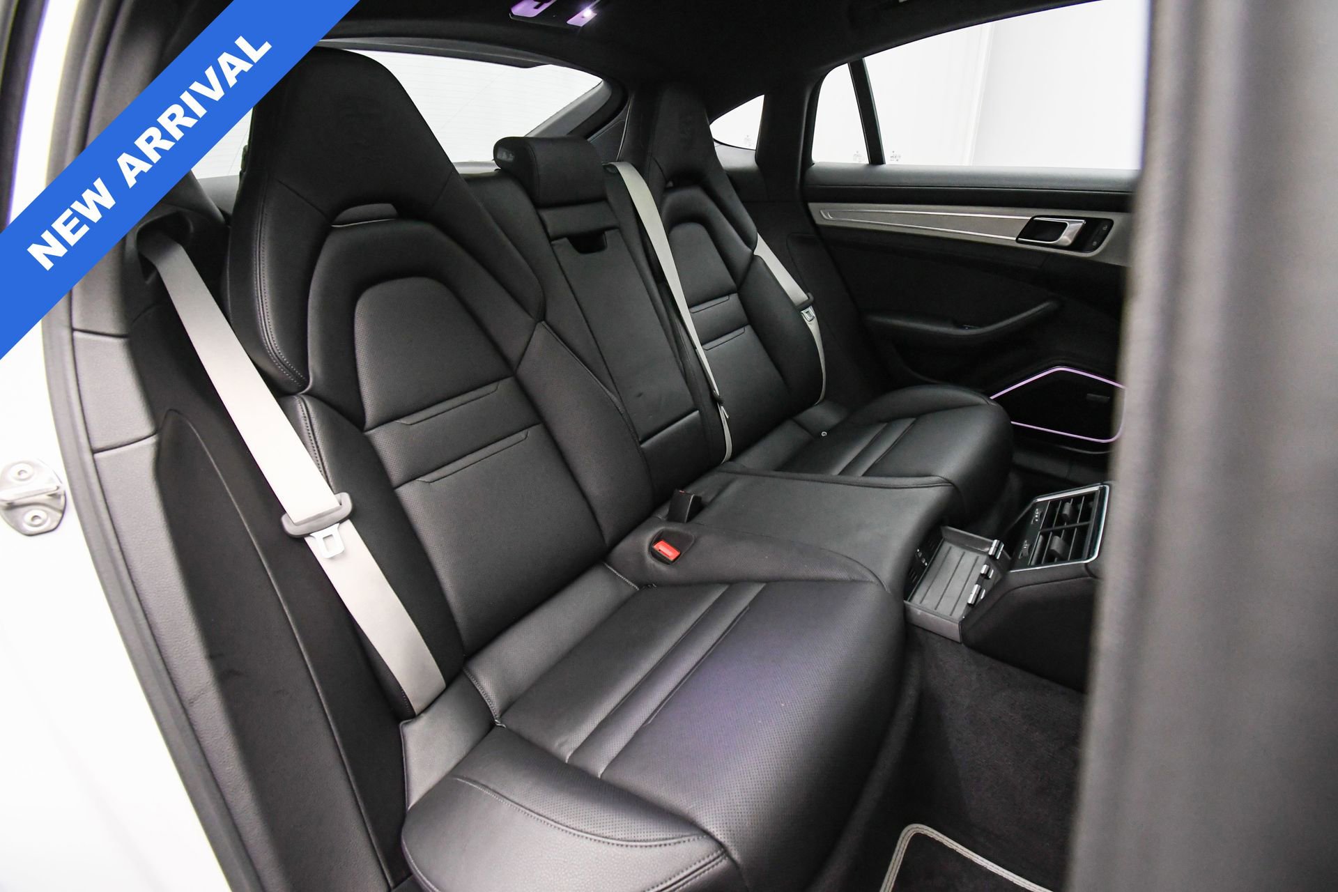 Used 2022 Porsche Panamera Platinum Edition image 49