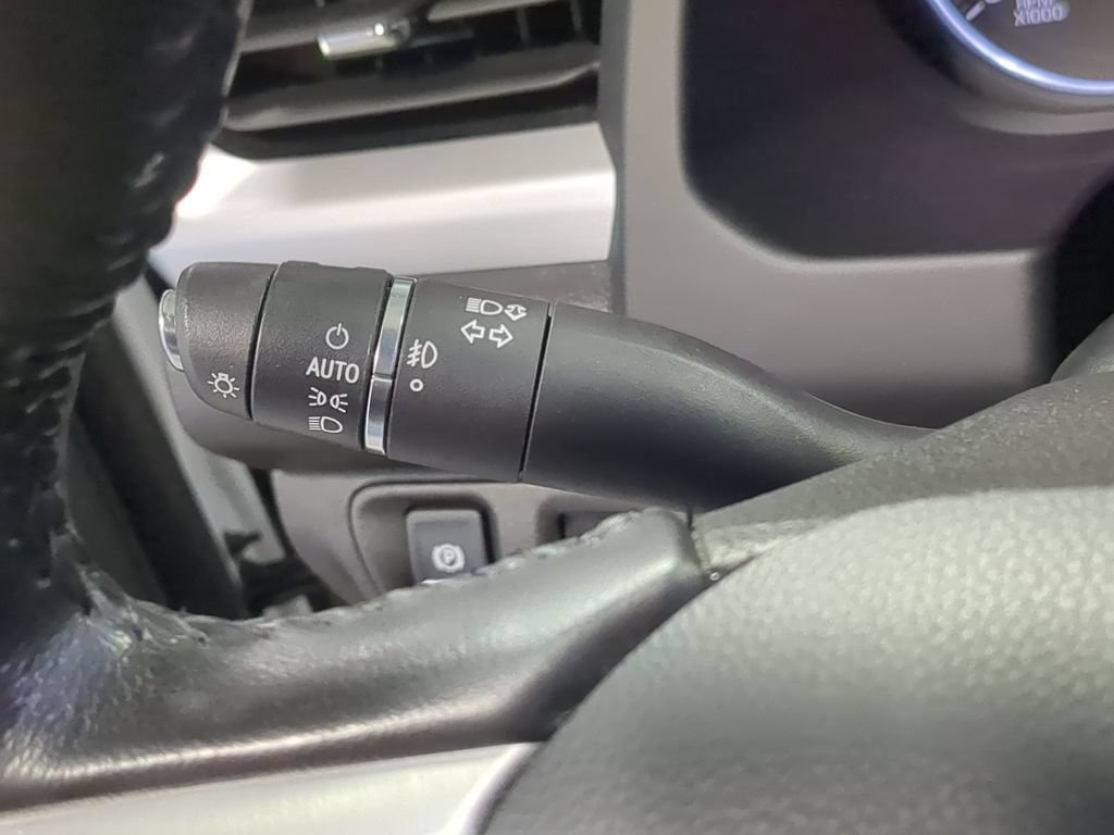 Used 2019 GMC Acadia SLT w/ Black Edition FWD image 33