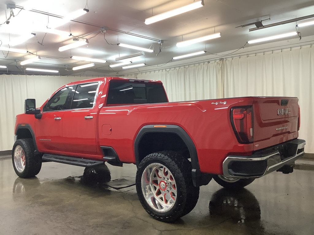 Used 2022 GMC Sierra 2500 SLT w/ SLT Convenience Package AWD/4WD image 9