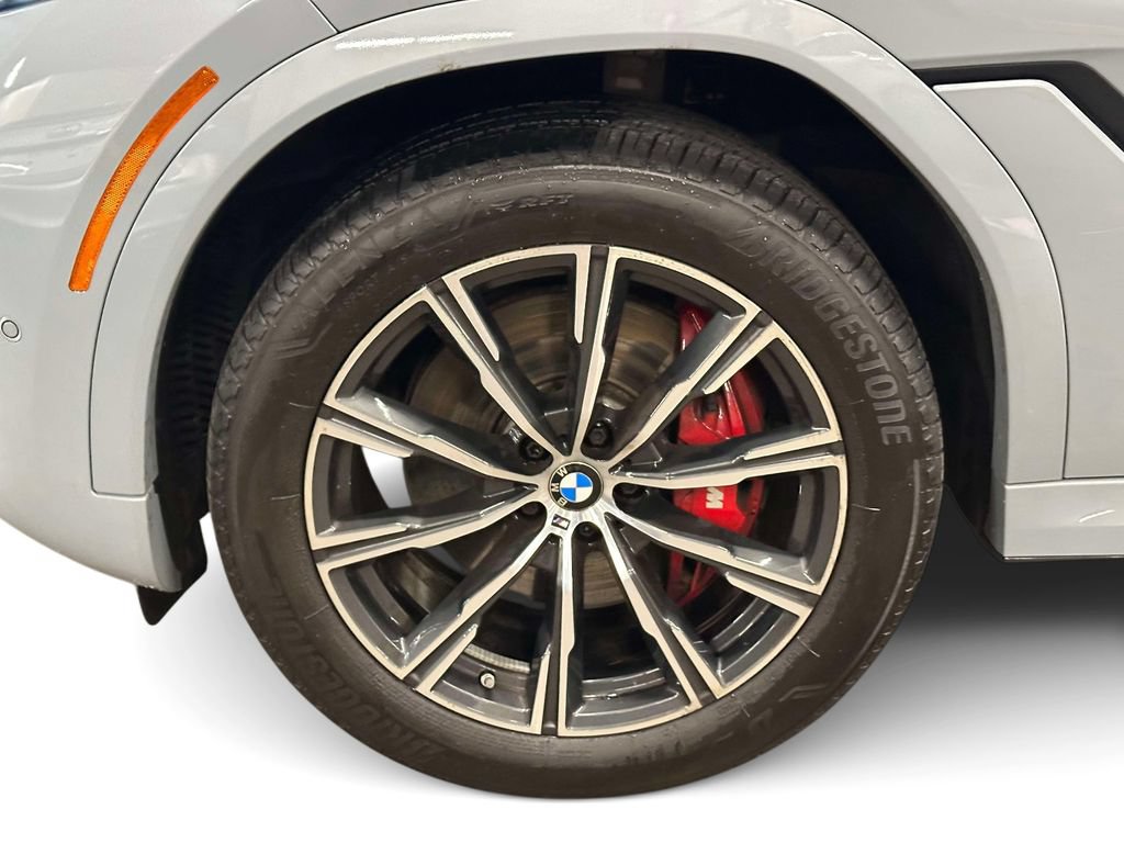Used 2025 BMW X6 xDrive40i w/ Executive Package AWD/4WD image 14