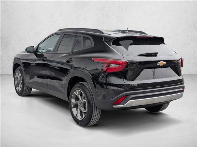 New 2026 Chevrolet Trax LT w/ Driver Confidence Package FWD image 8